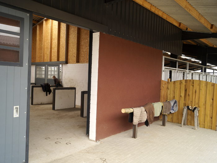 Sattelraum bzw. Sattelplatz